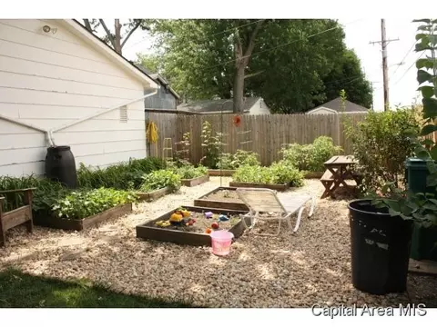 1711 S 4th St, Springfield, IL 62703 photo 24