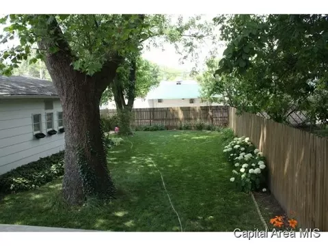 1711 S 4th St, Springfield, IL 62703 photo 21