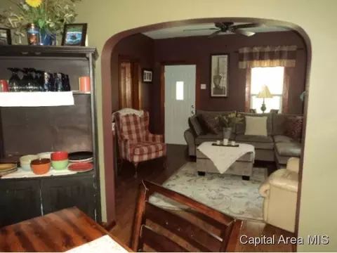 205 Ebony, Thayer, IL 62689 photo 11