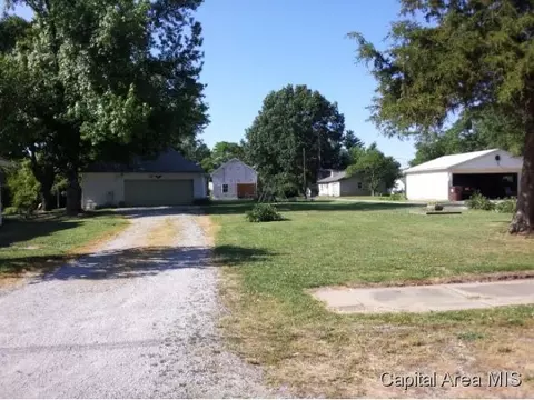 205 Ebony, Thayer, IL 62689 photo 7