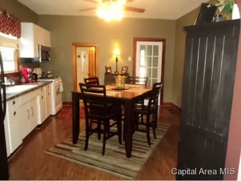 205 Ebony, Thayer, IL 62689 photo 10