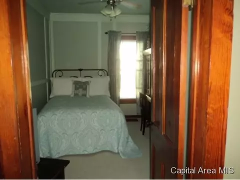 205 Ebony, Thayer, IL 62689 photo 17