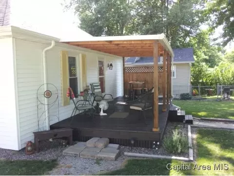 205 Ebony, Thayer, IL 62689 photo 3