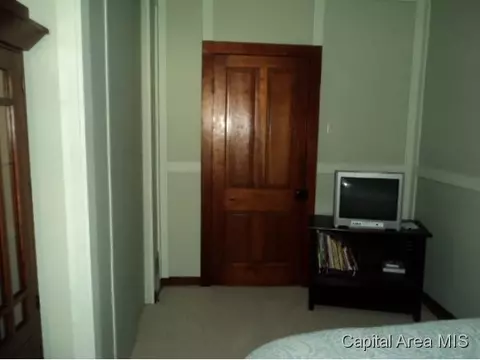 205 Ebony, Thayer, IL 62689 photo 19