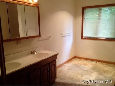 3208 W Street St, Springfield, IL 62707 photo 6