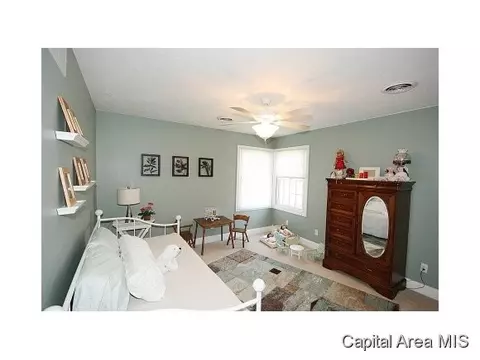 2621 Dickens Dr, Springfield, IL 62711 photo 16