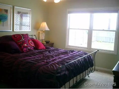 2915 Cronin, Springfield, IL 62711 photo 6