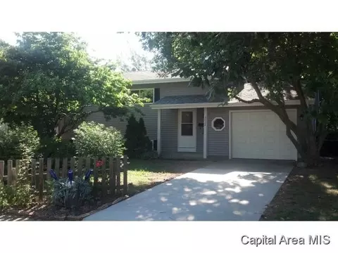 2028 N 24th, Springfield, IL 62702 photo 1