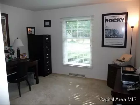 10 Glen Eagle Dr, Springfield, IL 62704 photo 7