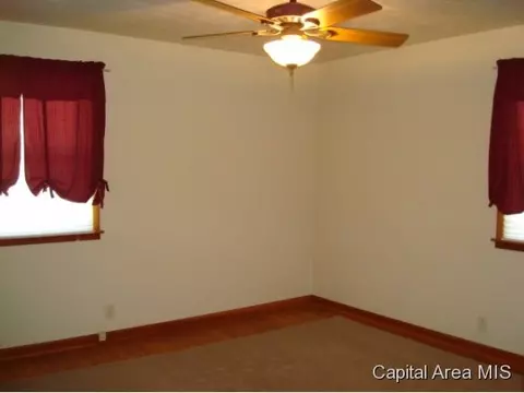 1808 S 1st St, Springfield, IL 62704 photo 8