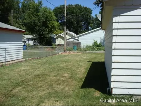 1808 S 1st St, Springfield, IL 62704 photo 11