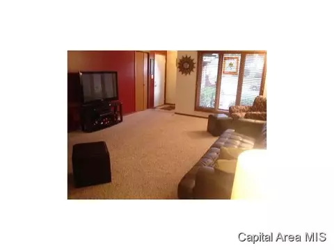2405 Raleigh, Springfield, IL 62704 photo 4