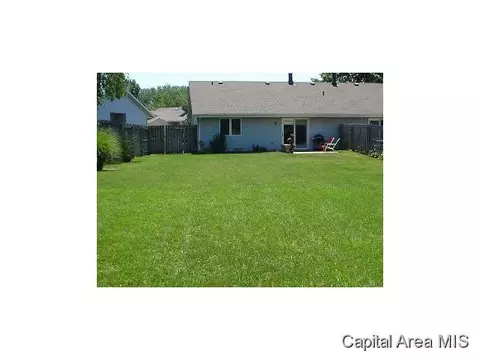 2405 Raleigh, Springfield, IL 62704 photo 9