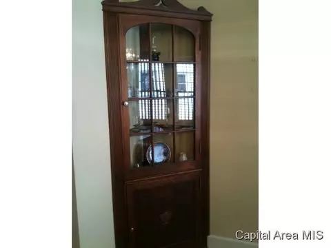 2412 S 6th Street St, Springfield, IL 62703 photo 8