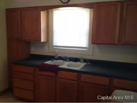 2412 S 6th Street St, Springfield, IL 62703 photo 6