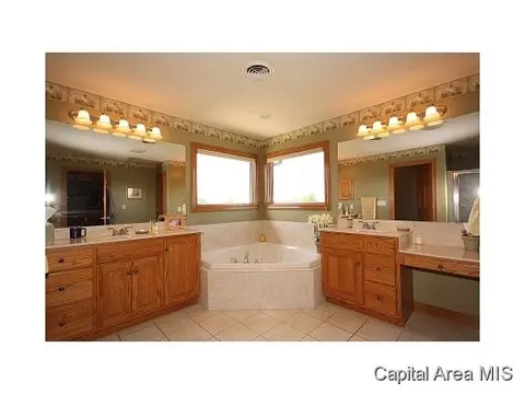 2705 Keats, Springfield, IL 62711 photo 14
