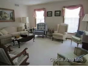3608 Spanish Trce, Springfield, IL 62711 photo 2