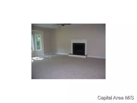 612 Sunnybrook, Springfield, IL 62702 photo 5