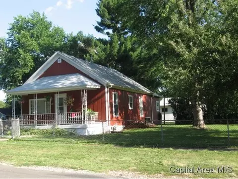 110 Elm, Thayer, IL 62689 photo 1