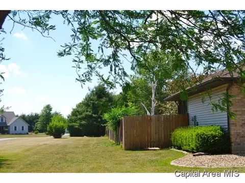 19 Carole Rd, Springfield, IL 62707 photo 3