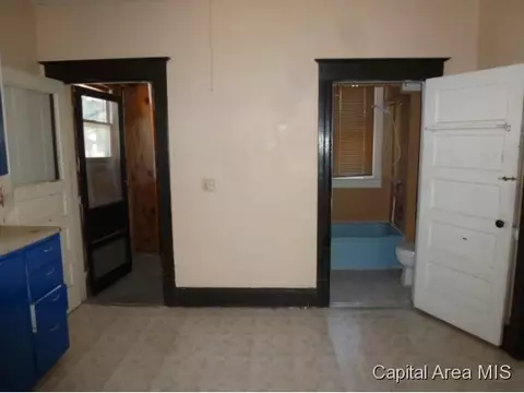 1218 S Spg, Springfield, IL 62704 photo 8