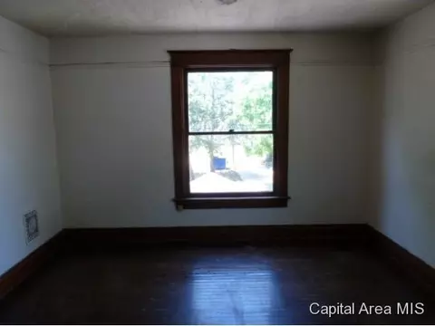 1218 S Spg, Springfield, IL 62704 photo 13