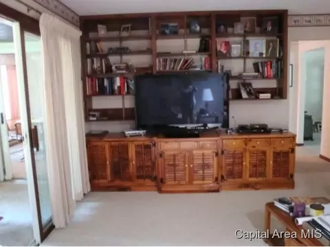 2304 Lindbergh, Springfield, IL 62704 photo 9