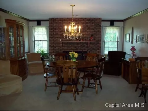 5189 Cockrell Ln, Springfield, IL 62711 photo 6