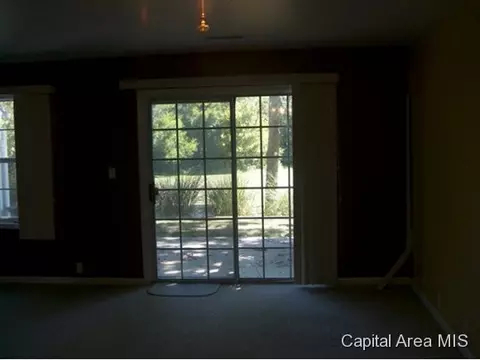 12 Sycamore Row, Springfield, IL 62702 photo 11