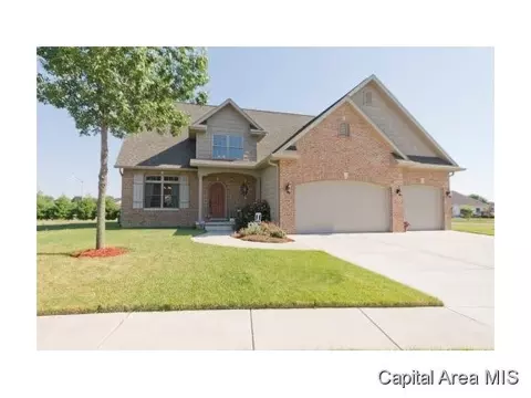 2405 Wimbledon, Springfield, IL 62704 photo 1