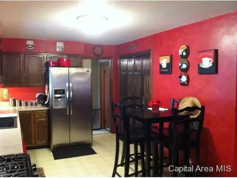 595 E Andrew Rd, Springfield, IL 62707 photo 8