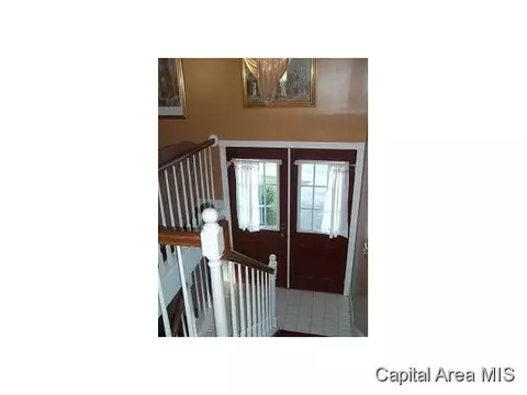 17 Amherst, Springfield, IL 62702 photo 3