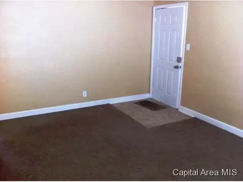 2632 S 4th St, Springfield, IL 62703 photo 9