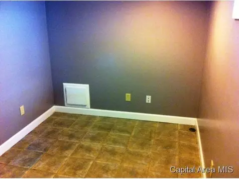 2632 S 4th St, Springfield, IL 62703 photo 2