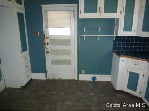 1145 N Walnut, Springfield, IL 62702 photo 8