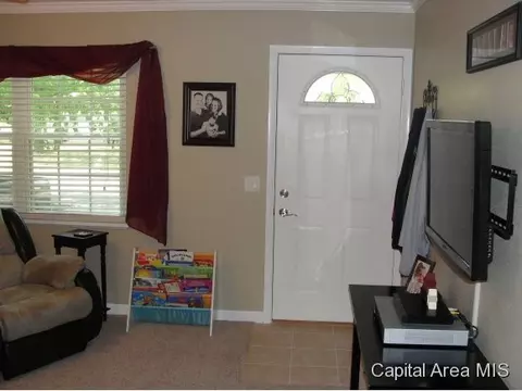 2541 Sandgate Rd, Springfield, IL 62702 photo 2