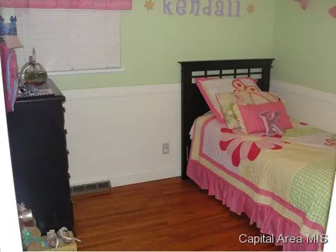 2541 Sandgate Rd, Springfield, IL 62702 photo 9