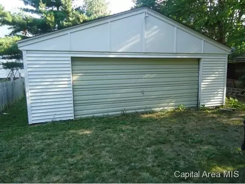 927 W Calhoun, Springfield, IL 62702 photo 12