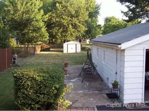 2620 E Kys, Springfield, IL 62702 photo 6