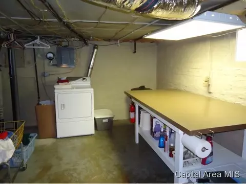 2441 S 6th, Springfield, IL 62703 photo 12