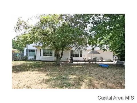 2717 Interlacken, Springfield, IL 62704 photo 3