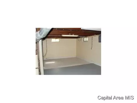 3631 Lancaster, Springfield, IL 62703 photo 4