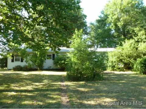 357 E North, Niantic, IL 62551 photo 2