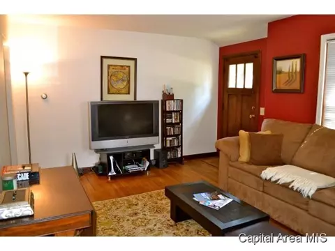 3021 Thayer, Springfield, IL 62704 photo 3