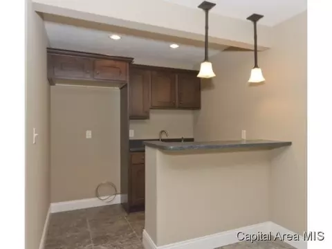 5813 Hedley Rd, Springfield, IL 62711 photo 16