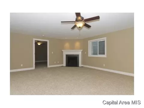 5813 Hedley Rd, Springfield, IL 62711 photo 17