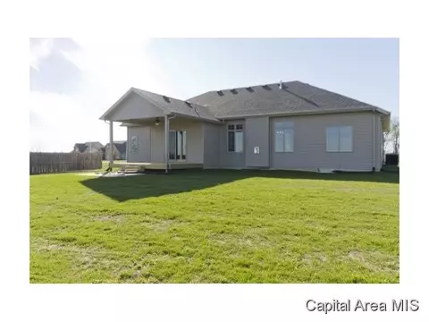 5813 Hedley Rd, Springfield, IL 62711 photo 3