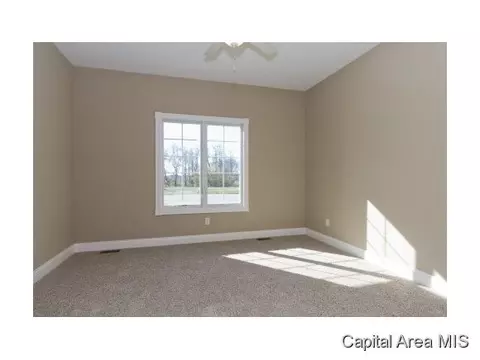 5813 Hedley Rd, Springfield, IL 62711 photo 14