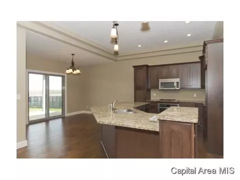 5813 Hedley Rd, Springfield, IL 62711 photo 8
