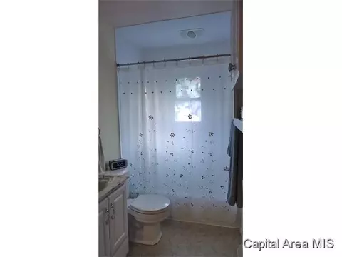 2069 Faringdon, Springfield, IL 62702 photo 13
